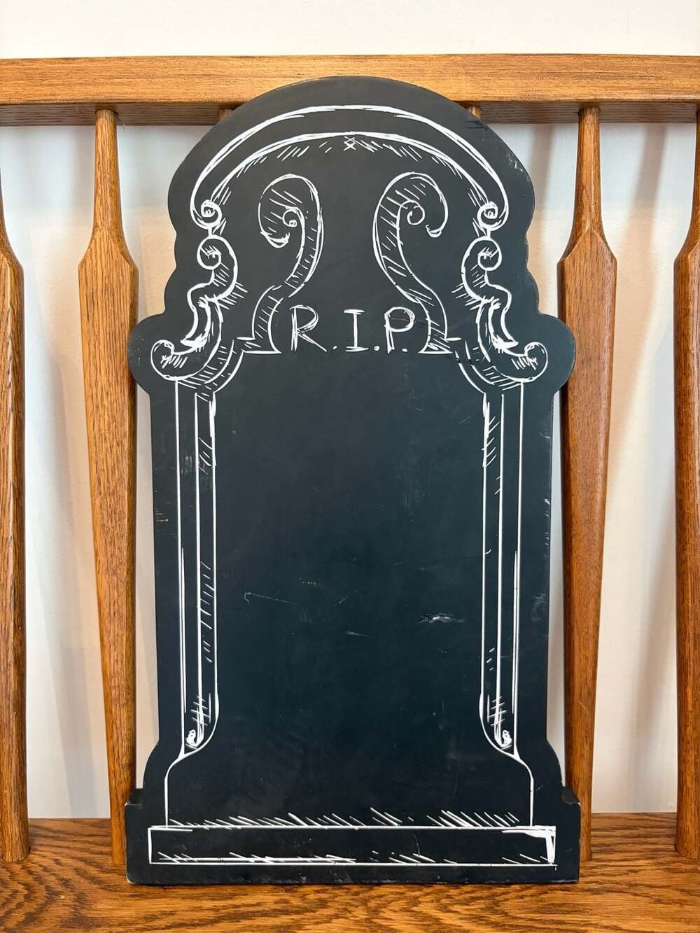 Halloween R.I.P. Tombstone Chalkboard Wall Hanging Decoration